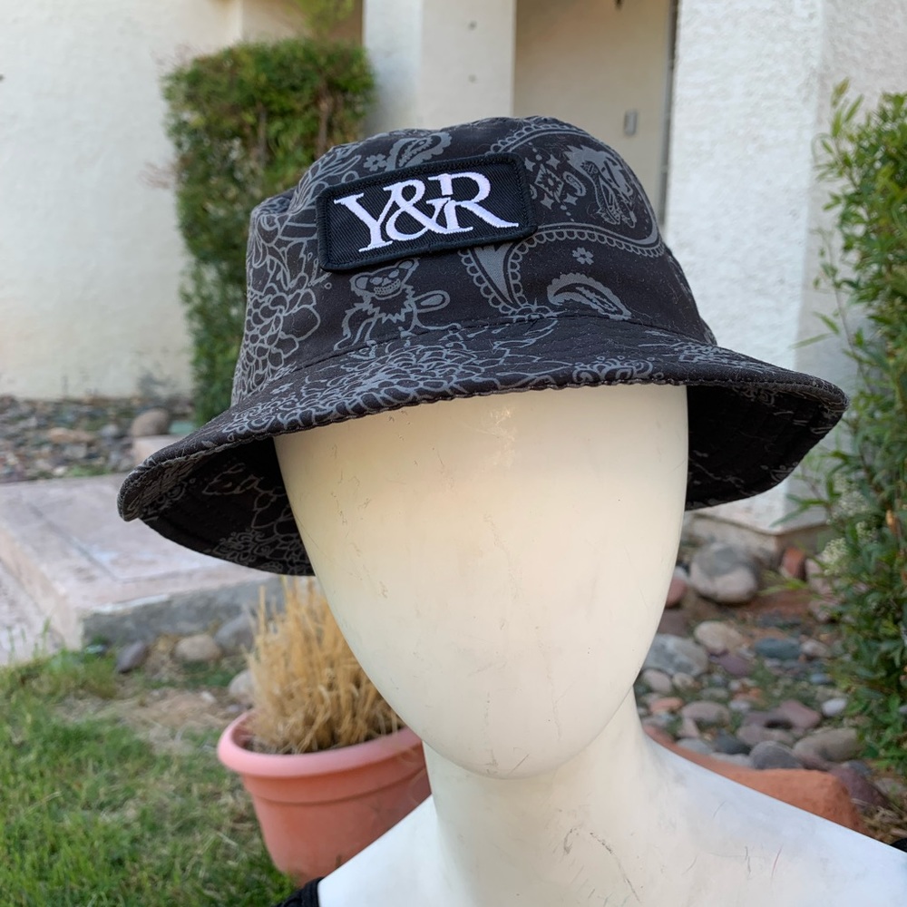 Young &reckless bucket hat one size black color